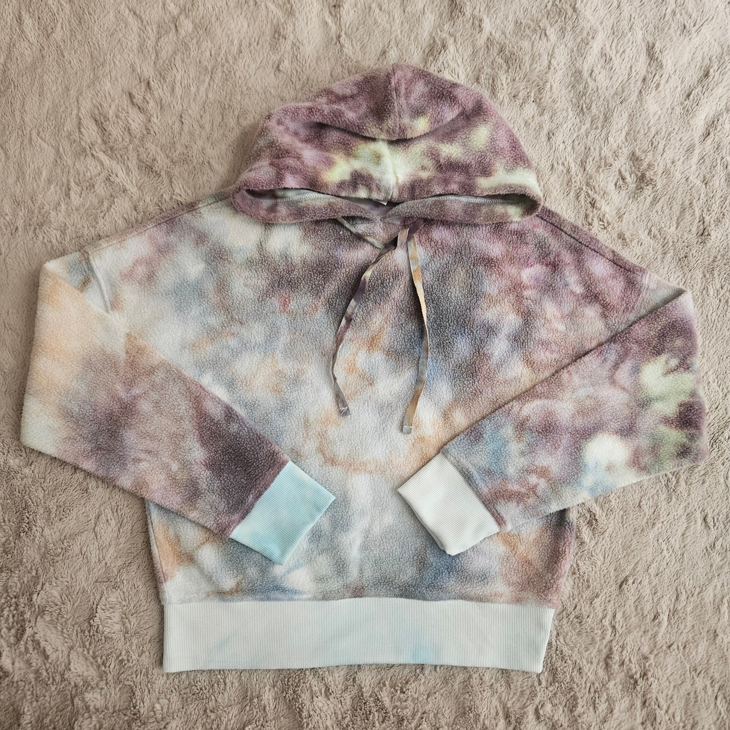 SM ICE DYED FUZZY TRACKSUIT